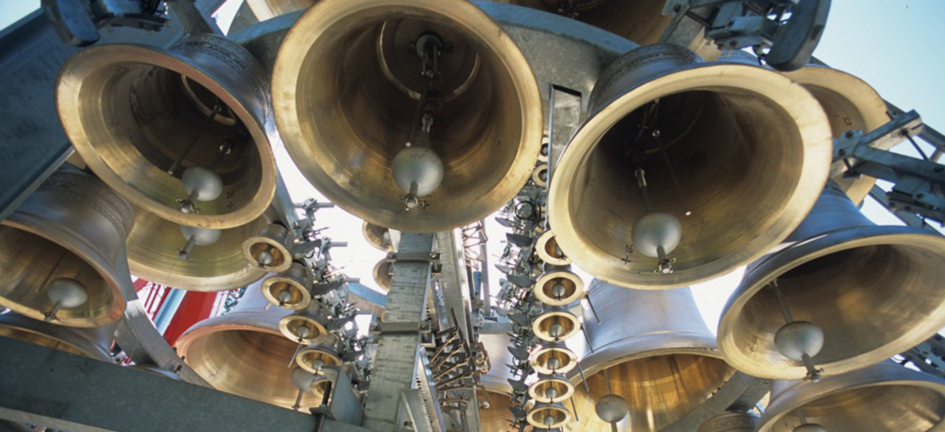Impressive carillon